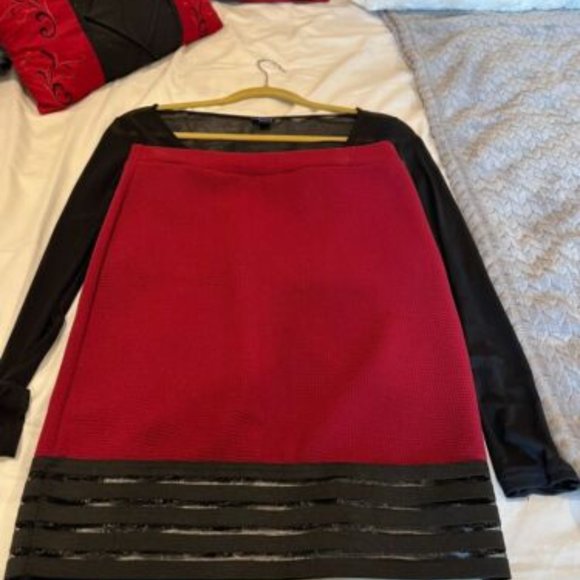 UK2LA 2 PIECE MIDI SKIRT SET Cropped Top Size Medium NWT - Picture 3 of 7